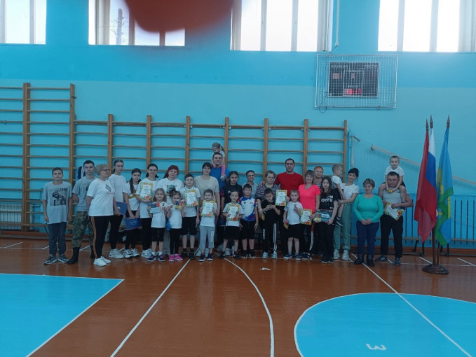 Спортивное мероприятие "Весёлые старты" Спортивное мероприятие "Весёлые старты".